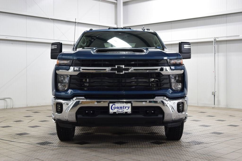 2026 Chevrolet Silverado 3500HD 4WD Crew Cab 172" LT - 23012359 - 1