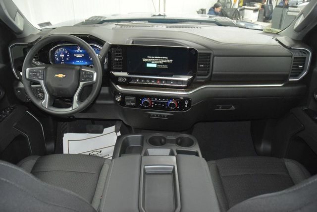 2026 Chevrolet Silverado 3500HD 4WD Crew Cab 172" LT - 23012359 - 32