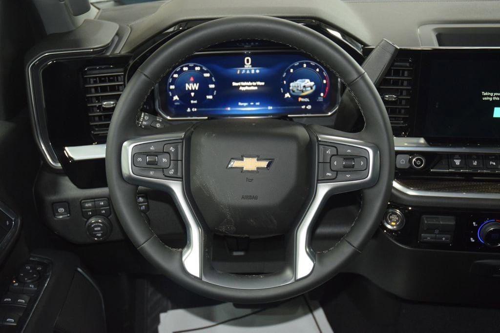 2026 Chevrolet Silverado 3500HD 4WD Crew Cab 172" LT - 23012359 - 38