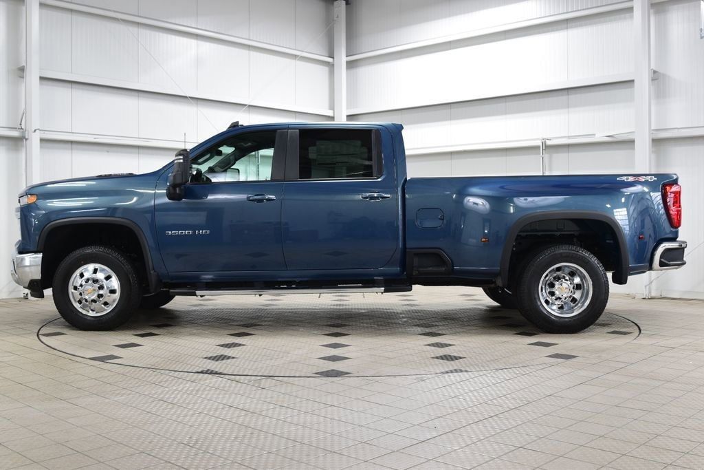 2026 Chevrolet Silverado 3500HD 4WD Crew Cab 172" LT - 23012359 - 3