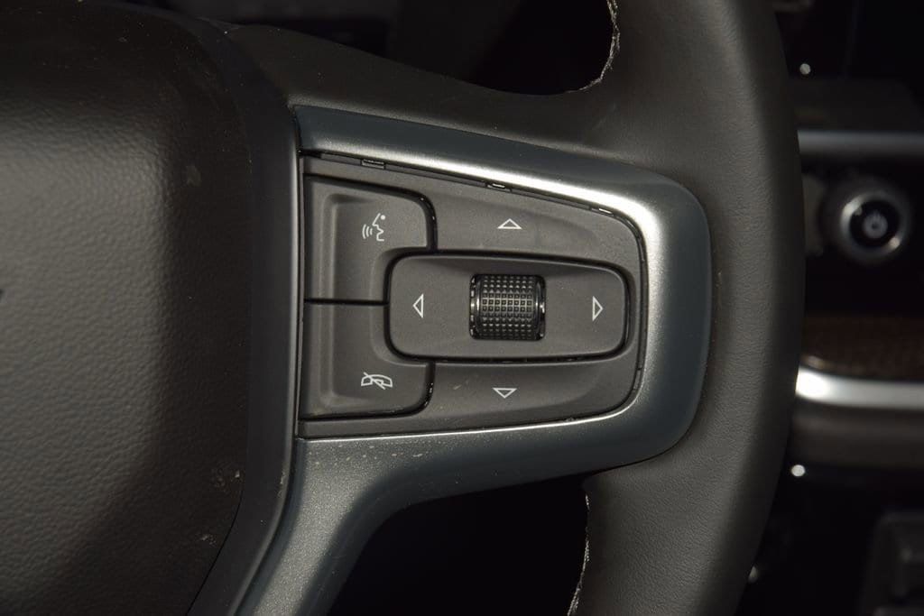 2026 Chevrolet Silverado 3500HD 4WD Crew Cab 172" LT - 23012359 - 40