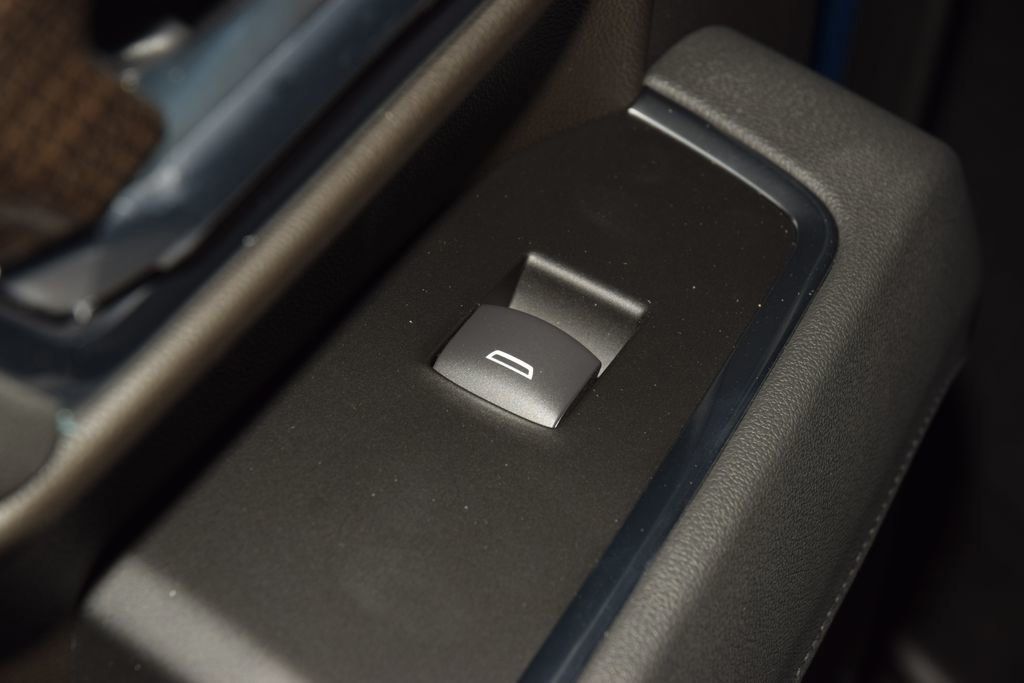 2026 Chevrolet Silverado 3500HD 4WD Crew Cab 172" LT - 23012359 - 49