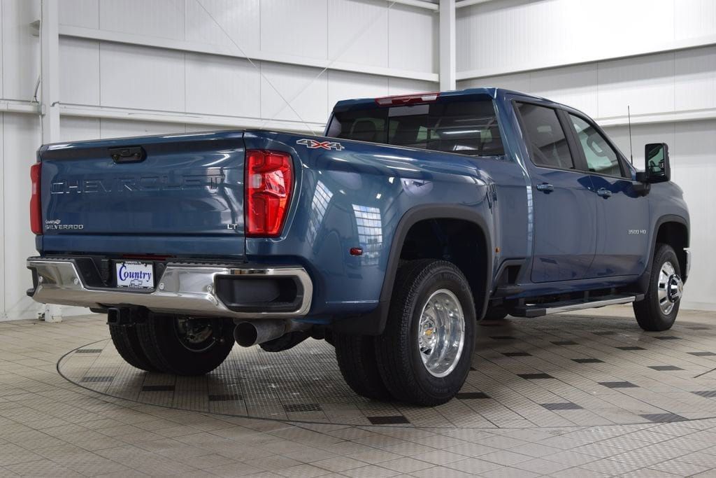 2026 Chevrolet Silverado 3500HD 4WD Crew Cab 172" LT - 23012359 - 7