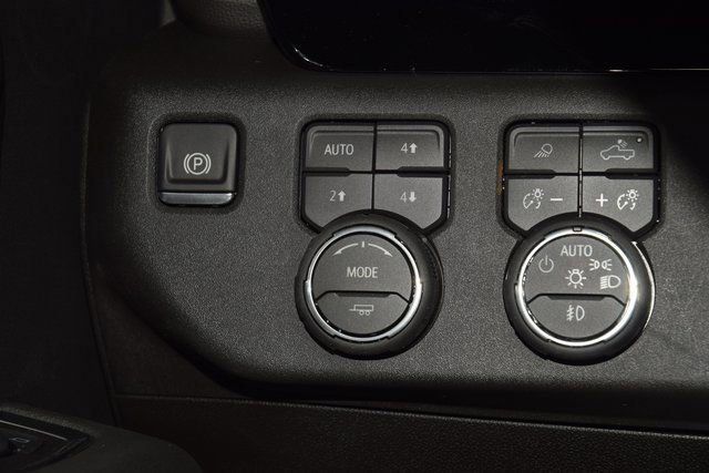 2026 Chevrolet Silverado 3500HD 4WD Crew Cab 172" LT - 23012367 - 37