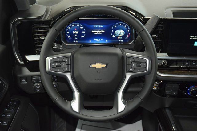 2026 Chevrolet Silverado 3500HD 4WD Crew Cab 172" LT - 23012367 - 38