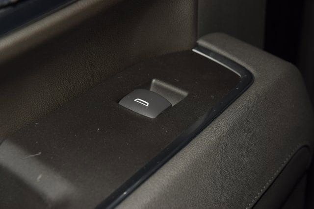 2026 Chevrolet Silverado 3500HD 4WD Crew Cab 172" LT - 23012367 - 47