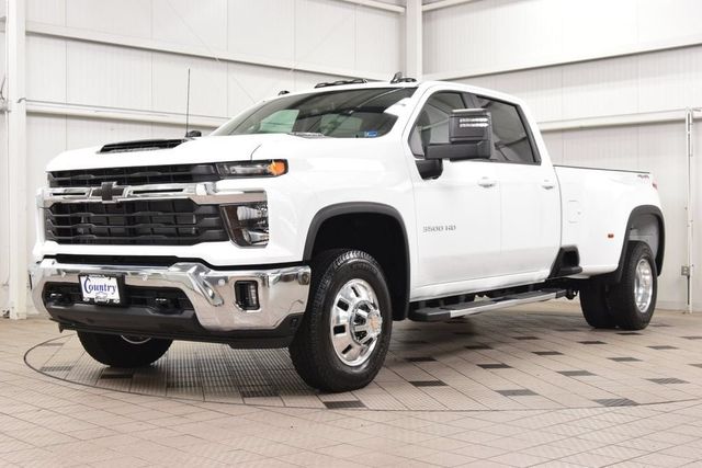 2026 Chevrolet Silverado 3500HD 4WD Crew Cab 172" LT - 23058632 - 2