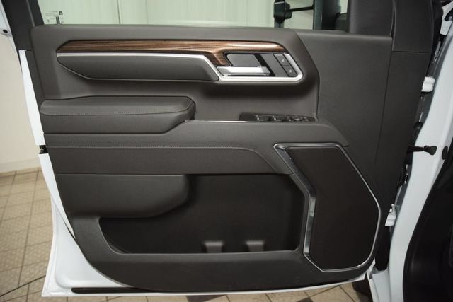 2026 Chevrolet Silverado 3500HD 4WD Crew Cab 172" LT - 23058632 - 52