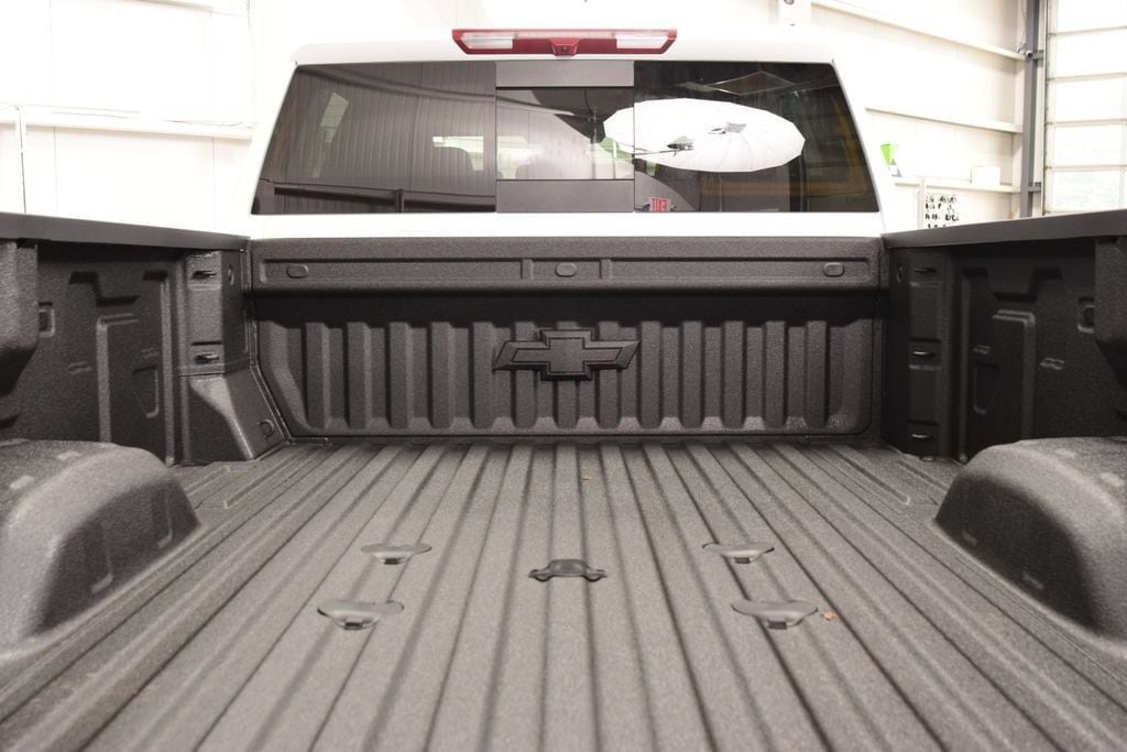 2026 Chevrolet Silverado 3500HD 4WD Crew Cab 172" LT - 23058633 - 26