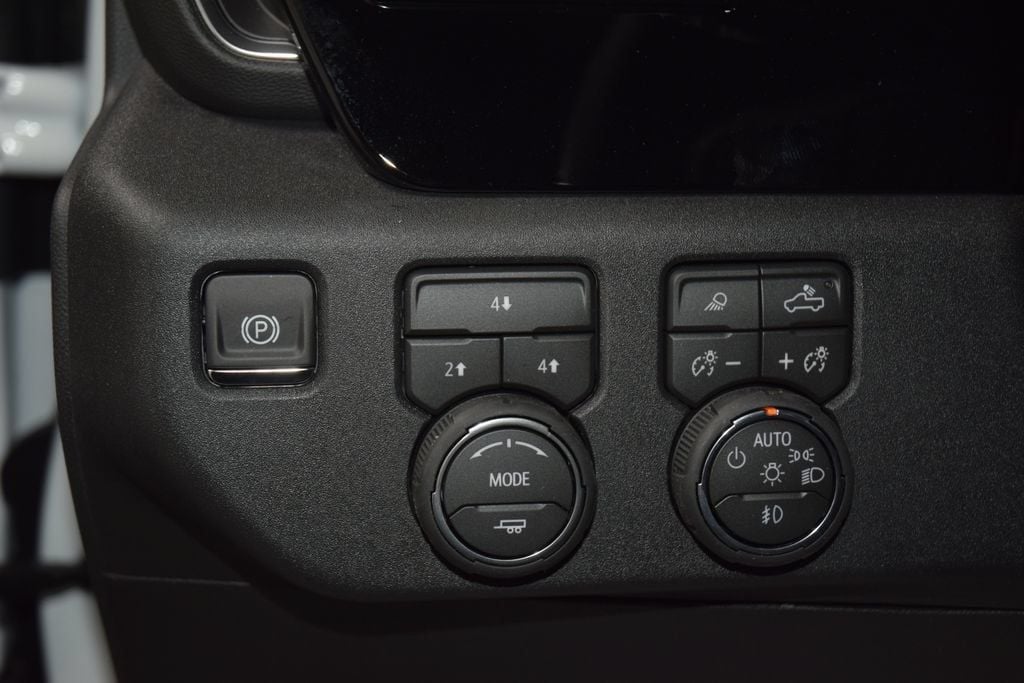 2026 Chevrolet Silverado 3500HD 4WD Crew Cab 172" LT - 23058633 - 38