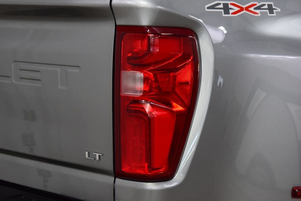 2026 Chevrolet Silverado 3500HD 4WD Crew Cab 172" LT - 23060060 - 21