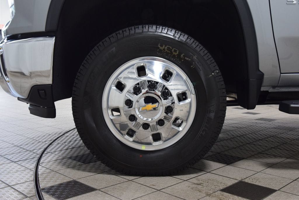 2026 Chevrolet Silverado 3500HD 4WD Crew Cab 172" LT - 23060060 - 29