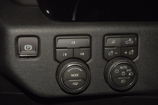 2026 Chevrolet Silverado 3500HD 4WD Crew Cab 172" LT - 23060060 - 35
