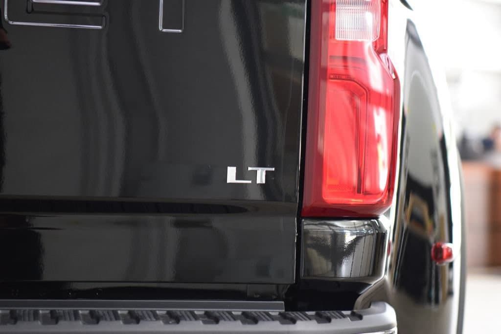 2026 Chevrolet Silverado 3500HD 4WD Crew Cab 172" LT - 23060063 - 25