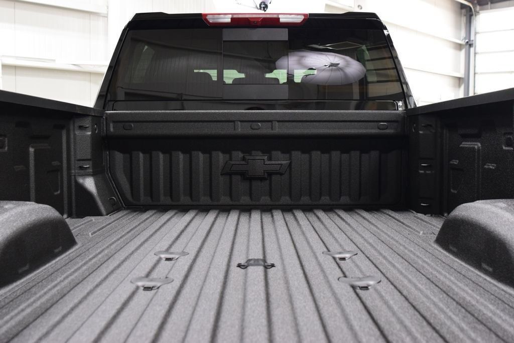 2026 Chevrolet Silverado 3500HD 4WD Crew Cab 172" LT - 23060063 - 26