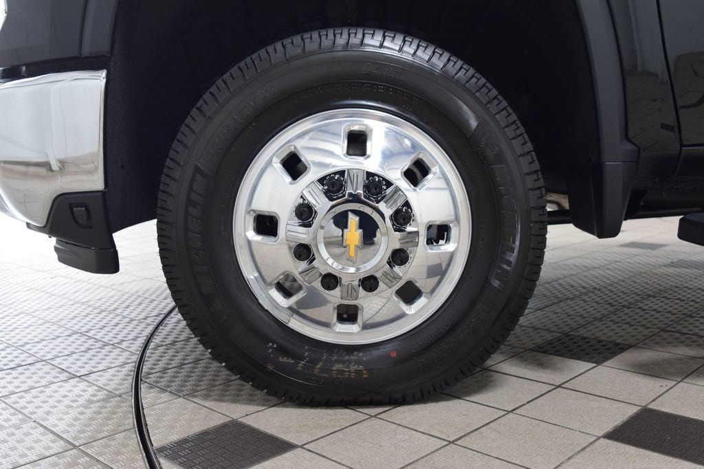 2026 Chevrolet Silverado 3500HD 4WD Crew Cab 172" LT - 23060063 - 29