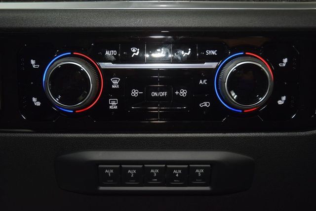 2026 Chevrolet Silverado 3500HD 4WD Crew Cab 172" LT - 23060063 - 36