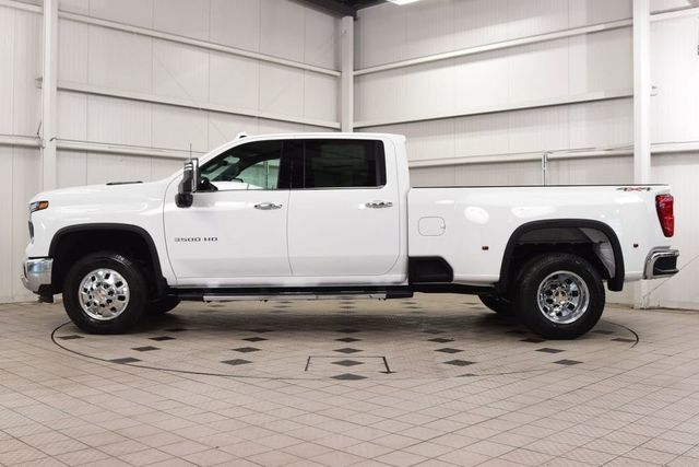 2026 Chevrolet Silverado 3500HD 4WD Crew Cab 172" LTZ - 23020028 - 3