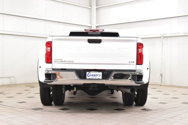 2026 Chevrolet Silverado 3500HD 4WD Crew Cab 172" LTZ - 23020028 - 6