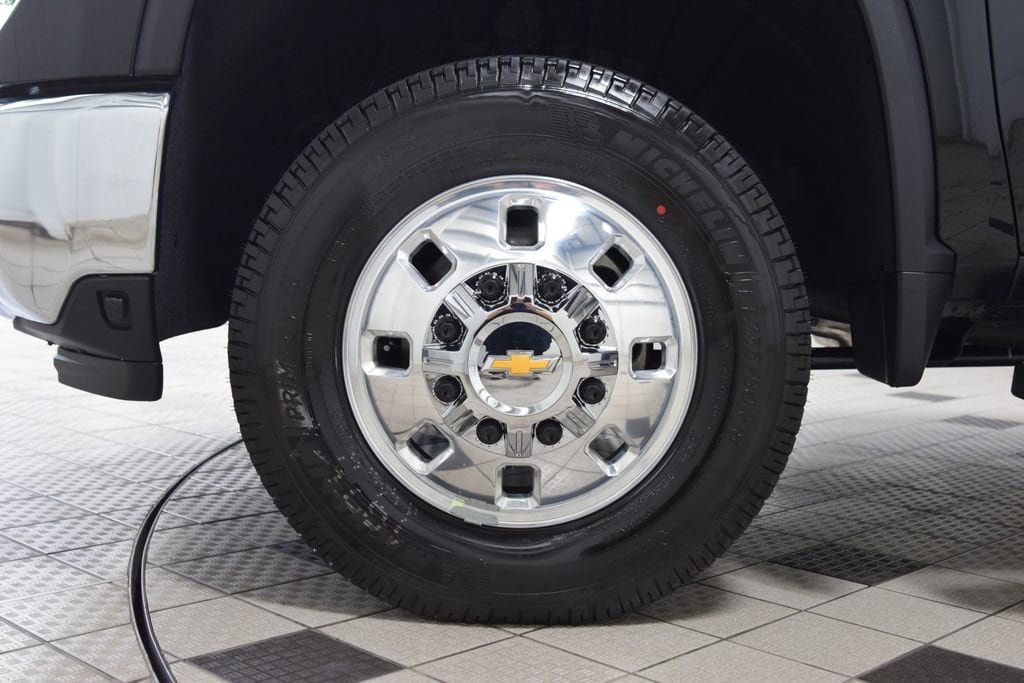 2026 Chevrolet Silverado 3500HD 4WD Crew Cab 172" LTZ - 23020029 - 28