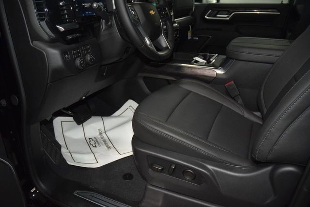 2026 Chevrolet Silverado 3500HD 4WD Crew Cab 172" LTZ - 23020029 - 41