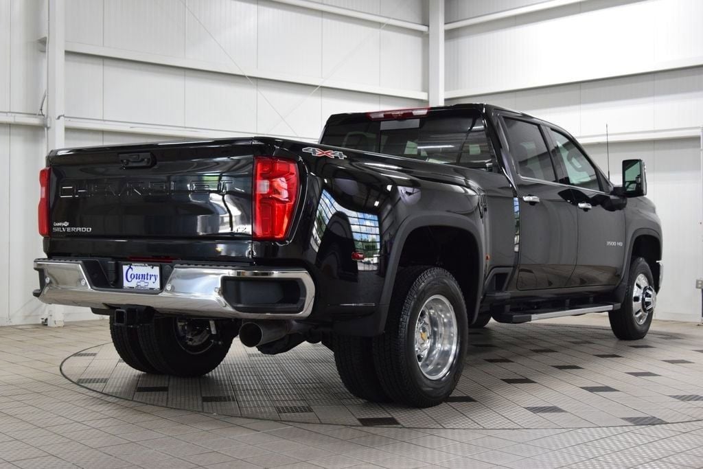 2026 Chevrolet Silverado 3500HD 4WD Crew Cab 172" LTZ - 23020029 - 7