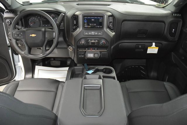 2026 Chevrolet Silverado 3500HD 4WD Crew Cab 172" Work Truck - 23012340 - 25