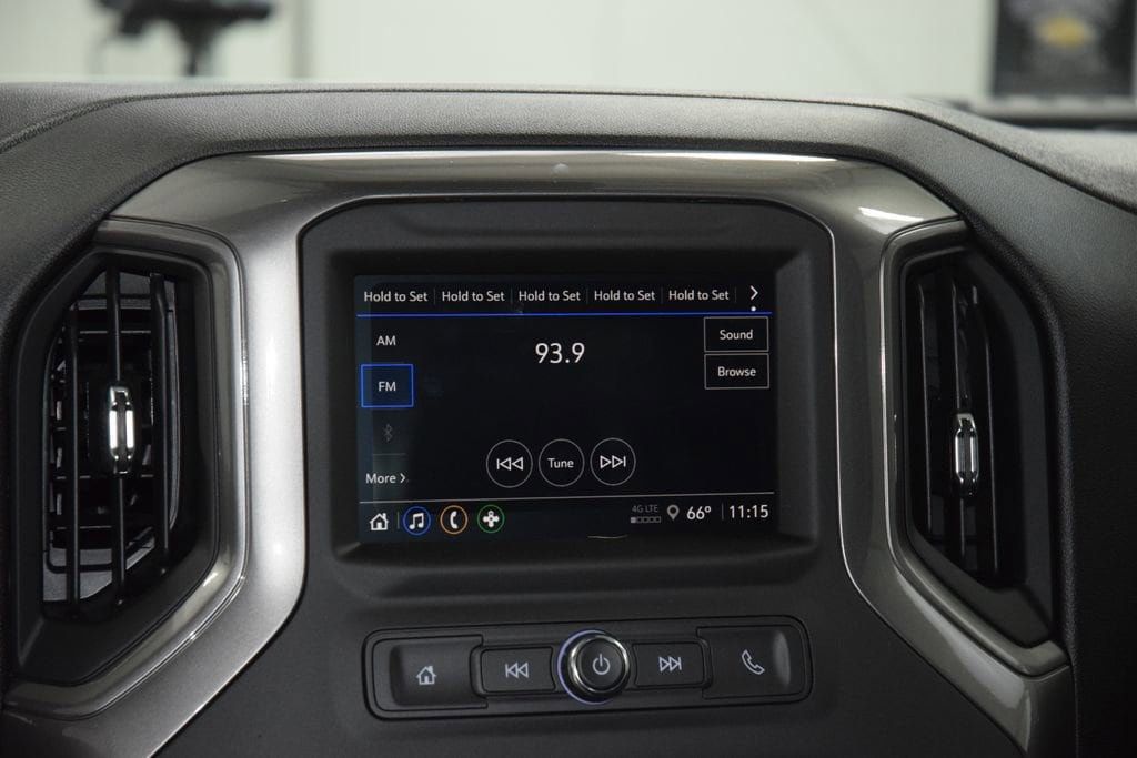 2026 Chevrolet Silverado 3500HD 4WD Crew Cab 172" Work Truck - 23012340 - 26