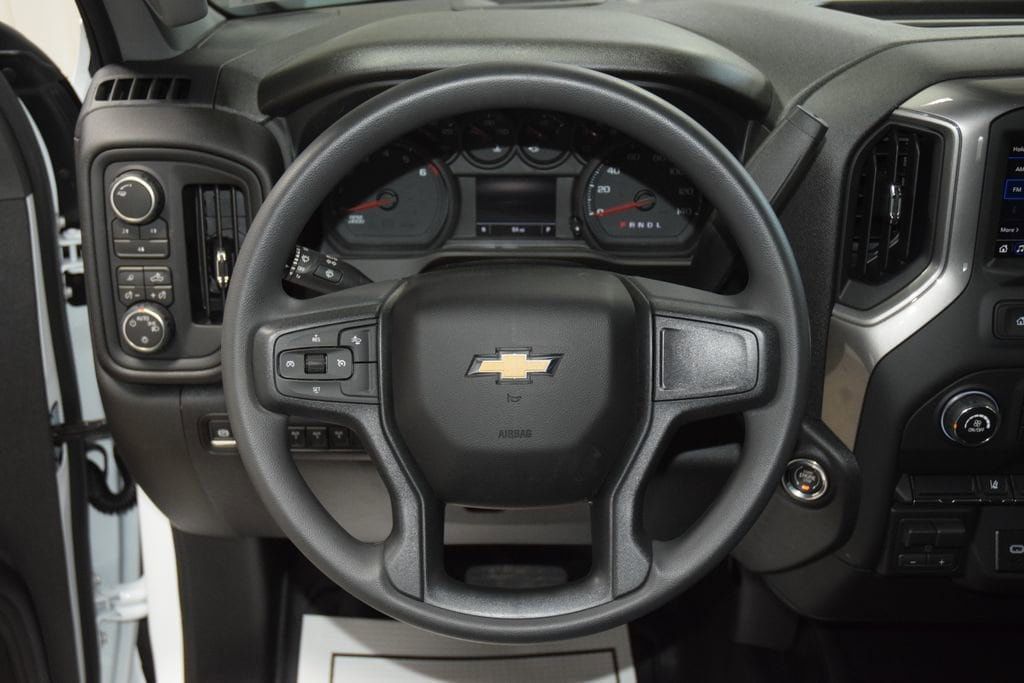 2026 Chevrolet Silverado 3500HD 4WD Crew Cab 172" Work Truck - 23012340 - 31