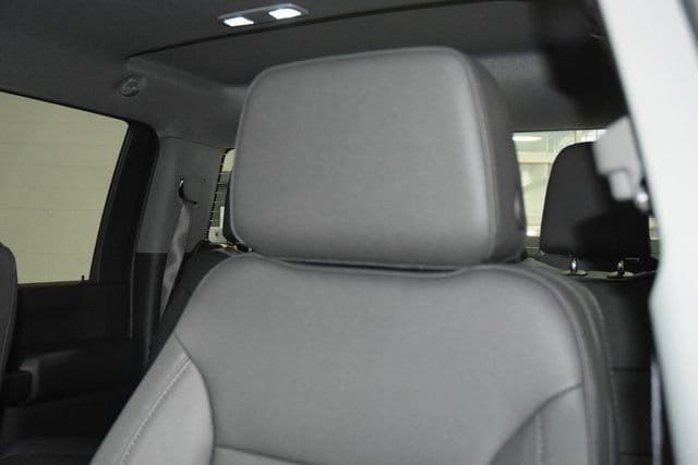 2026 Chevrolet Silverado 3500HD 4WD Crew Cab 172" Work Truck - 23012354 - 30