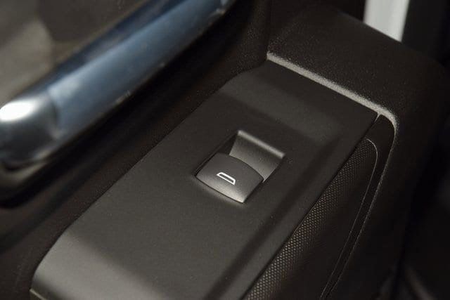 2026 Chevrolet Silverado 3500HD 4WD Crew Cab 172" Work Truck - 23012354 - 33