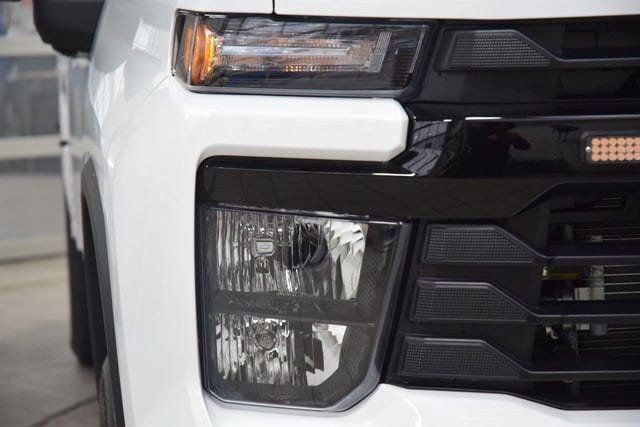2026 Chevrolet Silverado 3500HD 4WD Crew Cab 172" Work Truck - 23012354 - 5