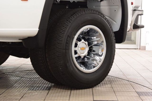 2026 Chevrolet Silverado 3500HD 4WD Crew Cab 172" Work Truck - 23012355 - 28