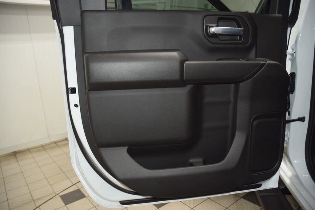 2026 Chevrolet Silverado 3500HD 4WD Crew Cab 172" Work Truck - 23012355 - 44