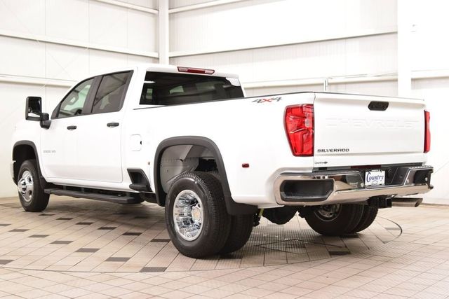 2026 Chevrolet Silverado 3500HD 4WD Crew Cab 172" Work Truck - 23012355 - 5