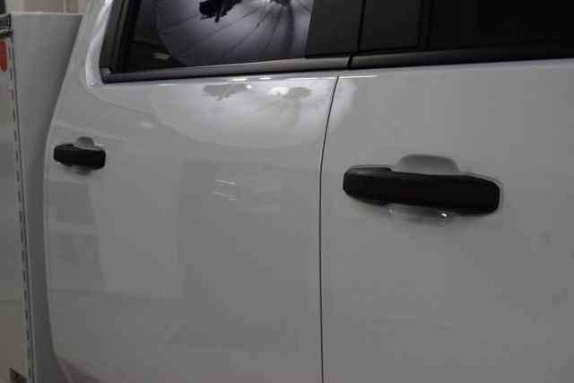 2026 Chevrolet Silverado 3500HD 4WD Crew Cab 172" Work Truck - 23012360 - 11