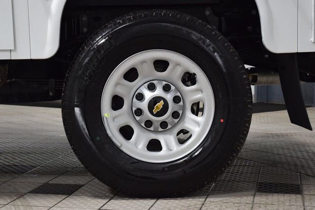 2026 Chevrolet Silverado 3500HD 4WD Crew Cab 172" Work Truck - 23012360 - 16