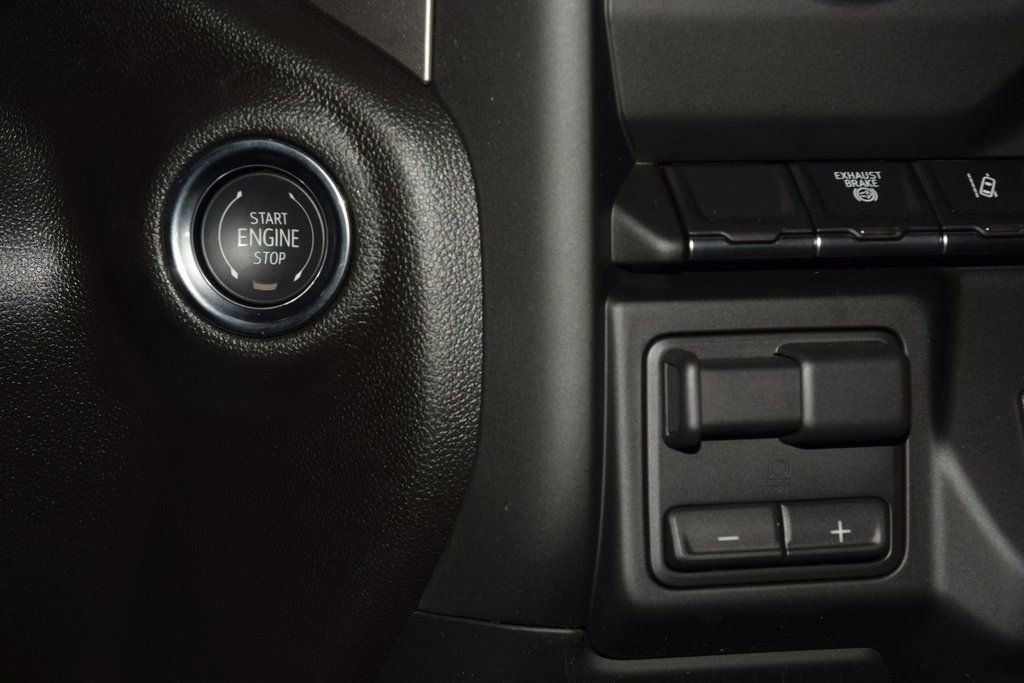 2026 Chevrolet Silverado 3500HD 4WD Crew Cab 172" Work Truck - 23012360 - 22