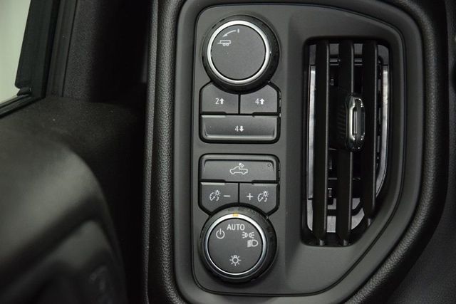 2026 Chevrolet Silverado 3500HD 4WD Crew Cab 172" Work Truck - 23012360 - 23