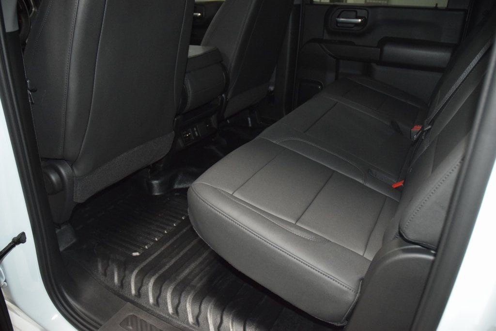 2026 Chevrolet Silverado 3500HD 4WD Crew Cab 172" Work Truck - 23012360 - 30