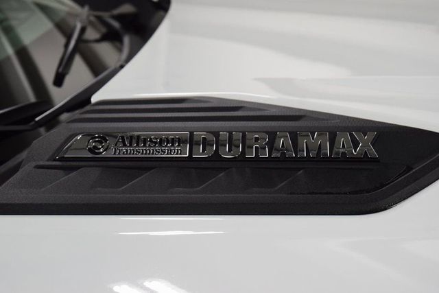 2026 Chevrolet Silverado 3500HD 4WD Crew Cab 172" Work Truck - 23012360 - 8