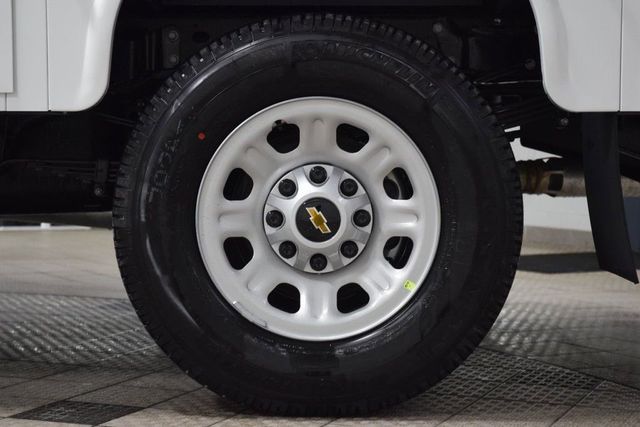 2026 Chevrolet Silverado 3500HD 4WD Crew Cab 172" Work Truck - 23012361 - 17