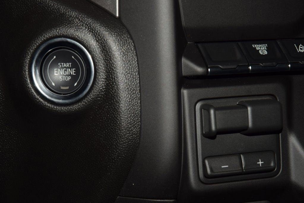 2026 Chevrolet Silverado 3500HD 4WD Crew Cab 172" Work Truck - 23012361 - 23