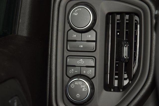 2026 Chevrolet Silverado 3500HD 4WD Crew Cab 172" Work Truck - 23012361 - 24