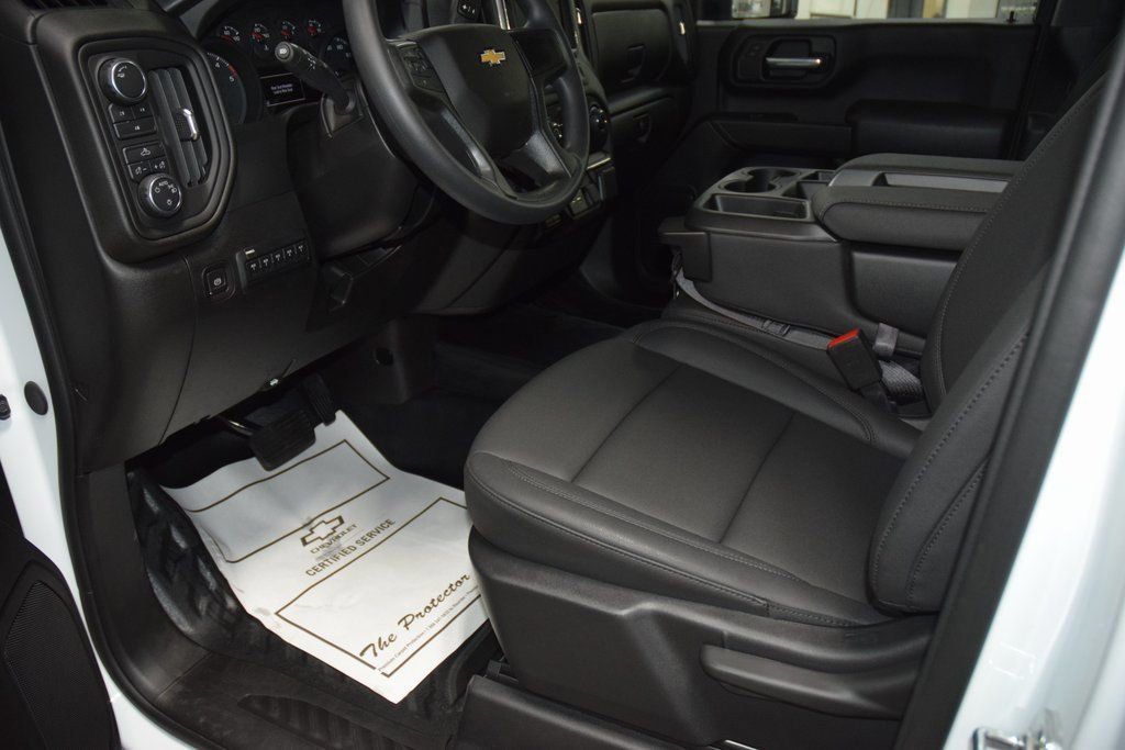 2026 Chevrolet Silverado 3500HD 4WD Crew Cab 172" Work Truck - 23012361 - 29