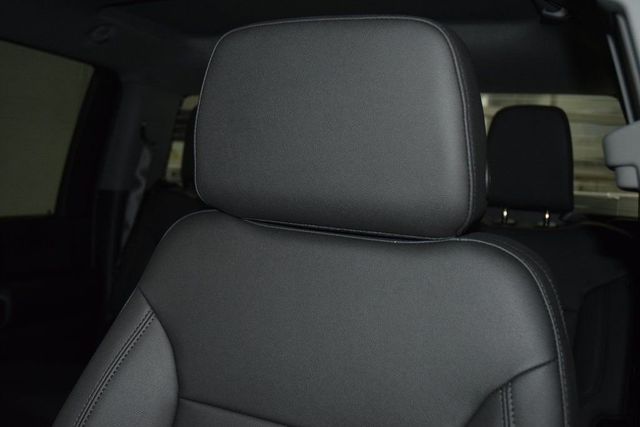 2026 Chevrolet Silverado 3500HD 4WD Crew Cab 172" Work Truck - 23012361 - 31