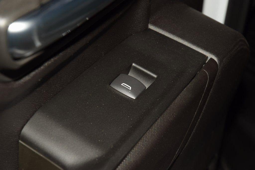 2026 Chevrolet Silverado 3500HD 4WD Crew Cab 172" Work Truck - 23012361 - 34