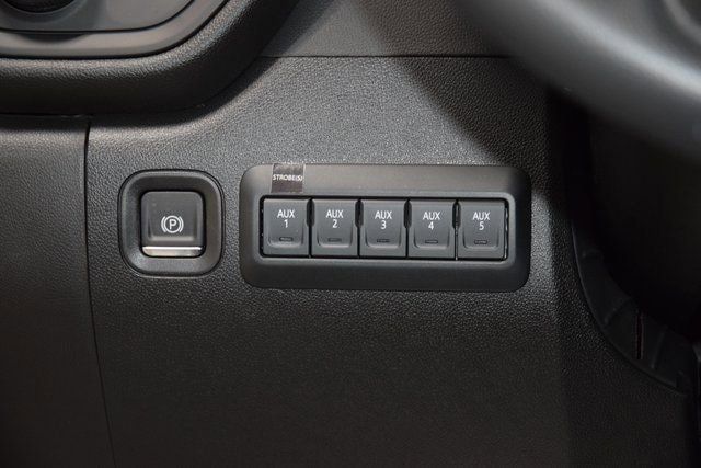 2026 Chevrolet Silverado 3500HD 4WD Crew Cab 172" Work Truck - 23012362 - 25