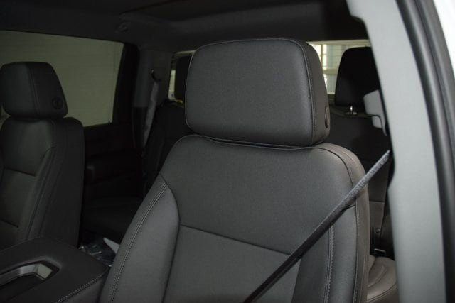 2026 Chevrolet Silverado 3500HD 4WD Crew Cab 172" Work Truck - 23012362 - 30