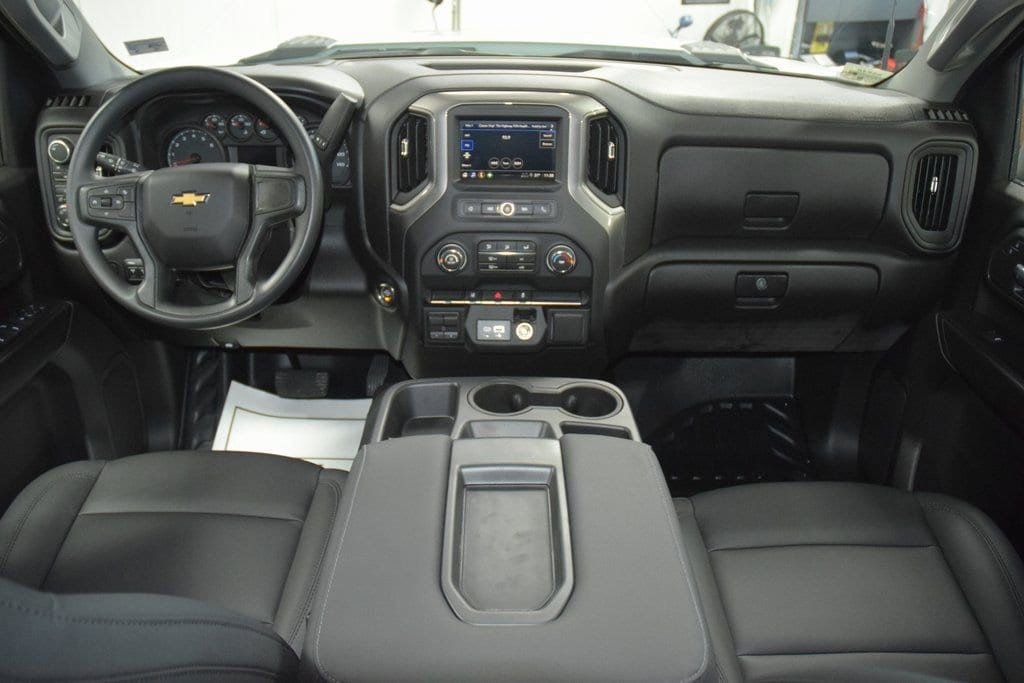 2026 Chevrolet Silverado 3500HD 4WD Crew Cab 172" Work Truck - 23012364 - 22